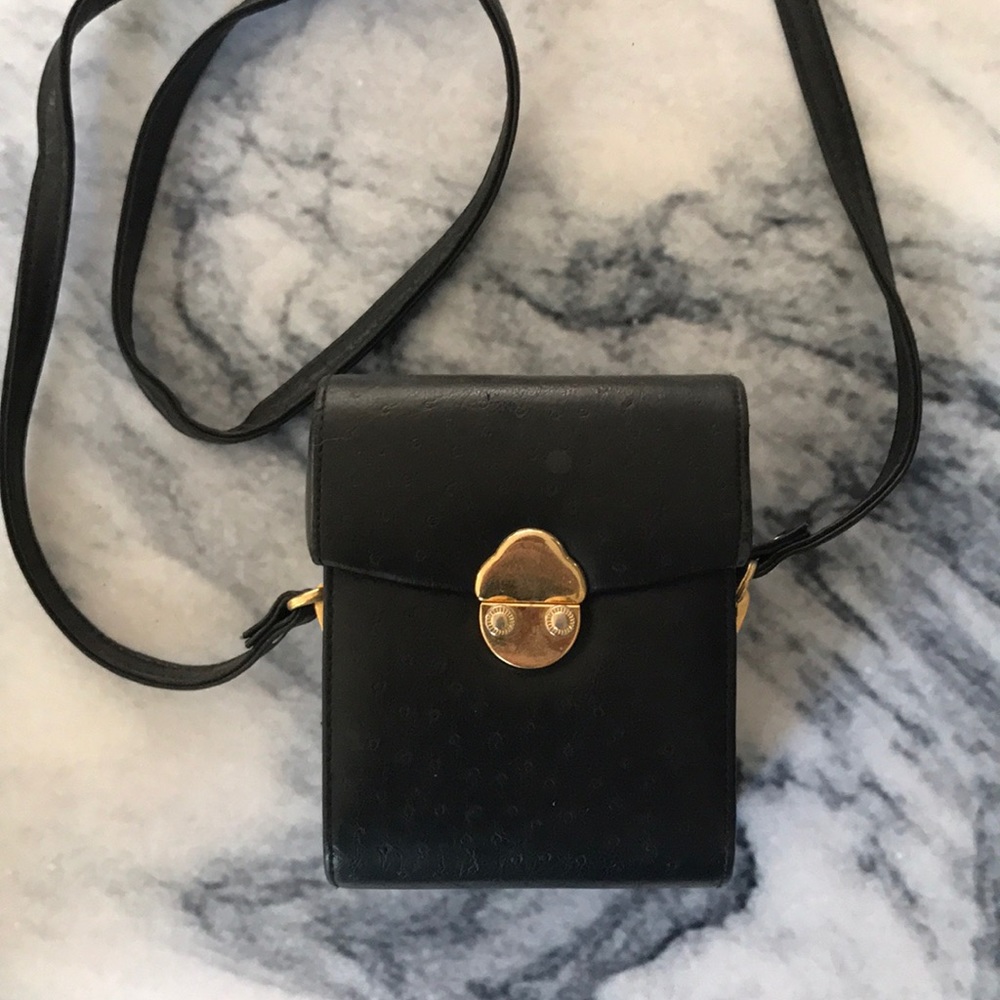 Black vintage box purse